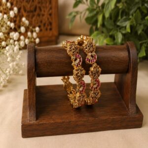 Divya Lakshmi Antique Kangan